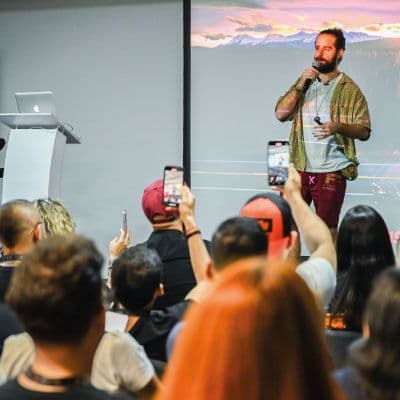 F2R 2025: donde el conocimiento aceleró  el futuro de las dos ruedas